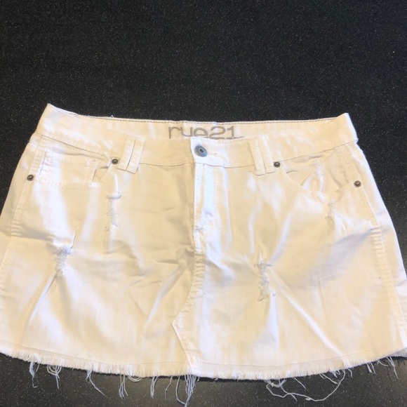 Rue21 Dresses & Skirts - Rue 21 Juniors White Jean Mini Skirt 13/14
